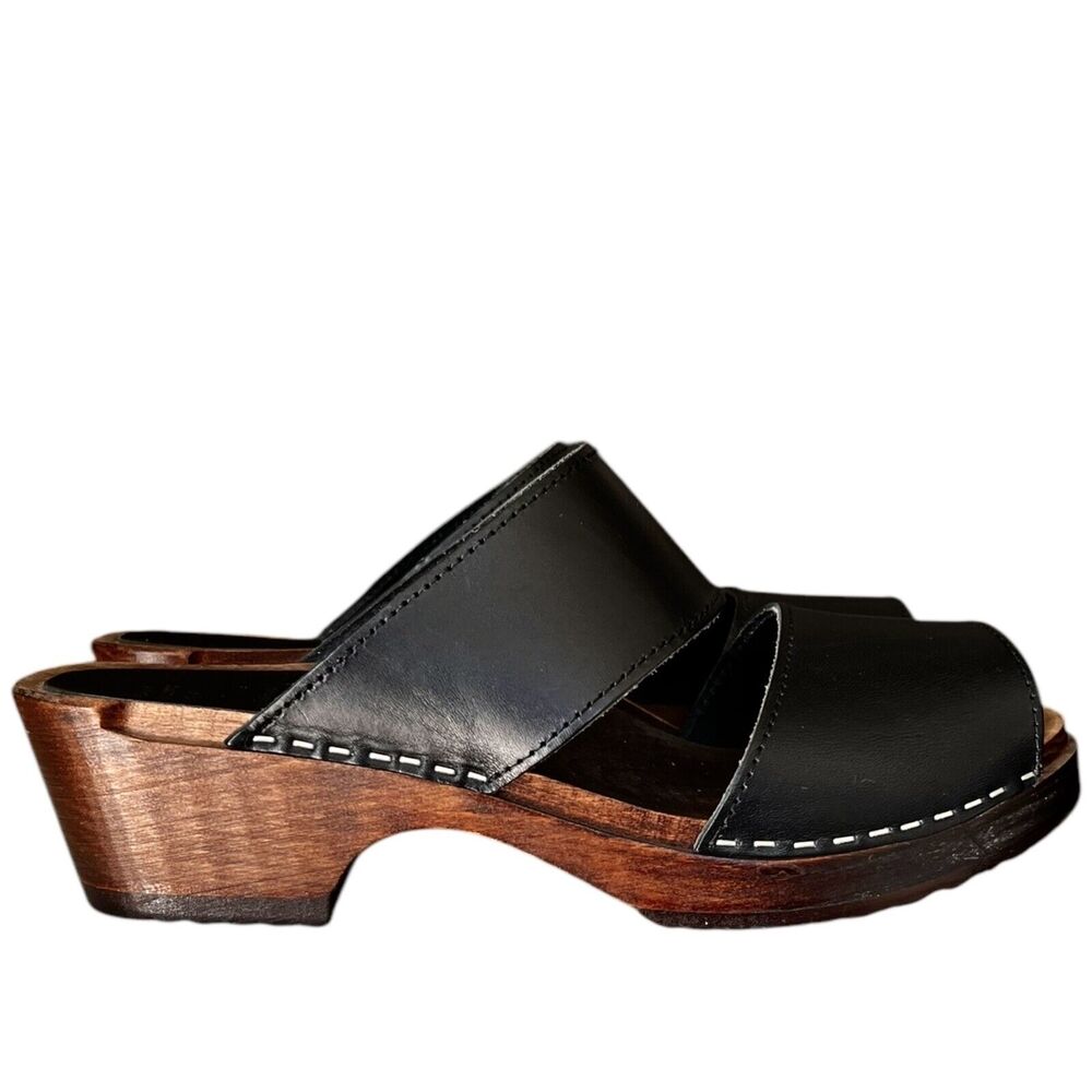 Black Leather Women's Sandals